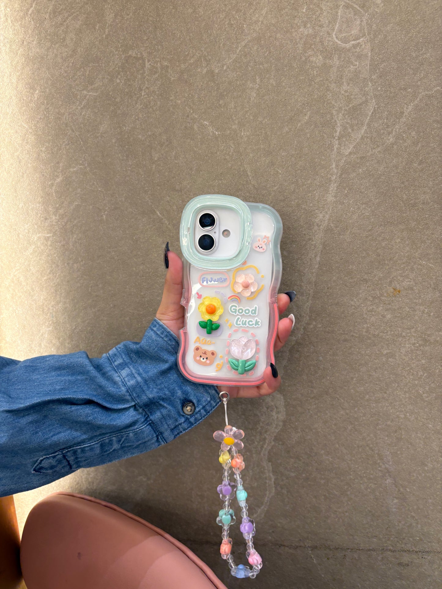 Premium Lucky Bloom Good Luck Case - Dual Stand