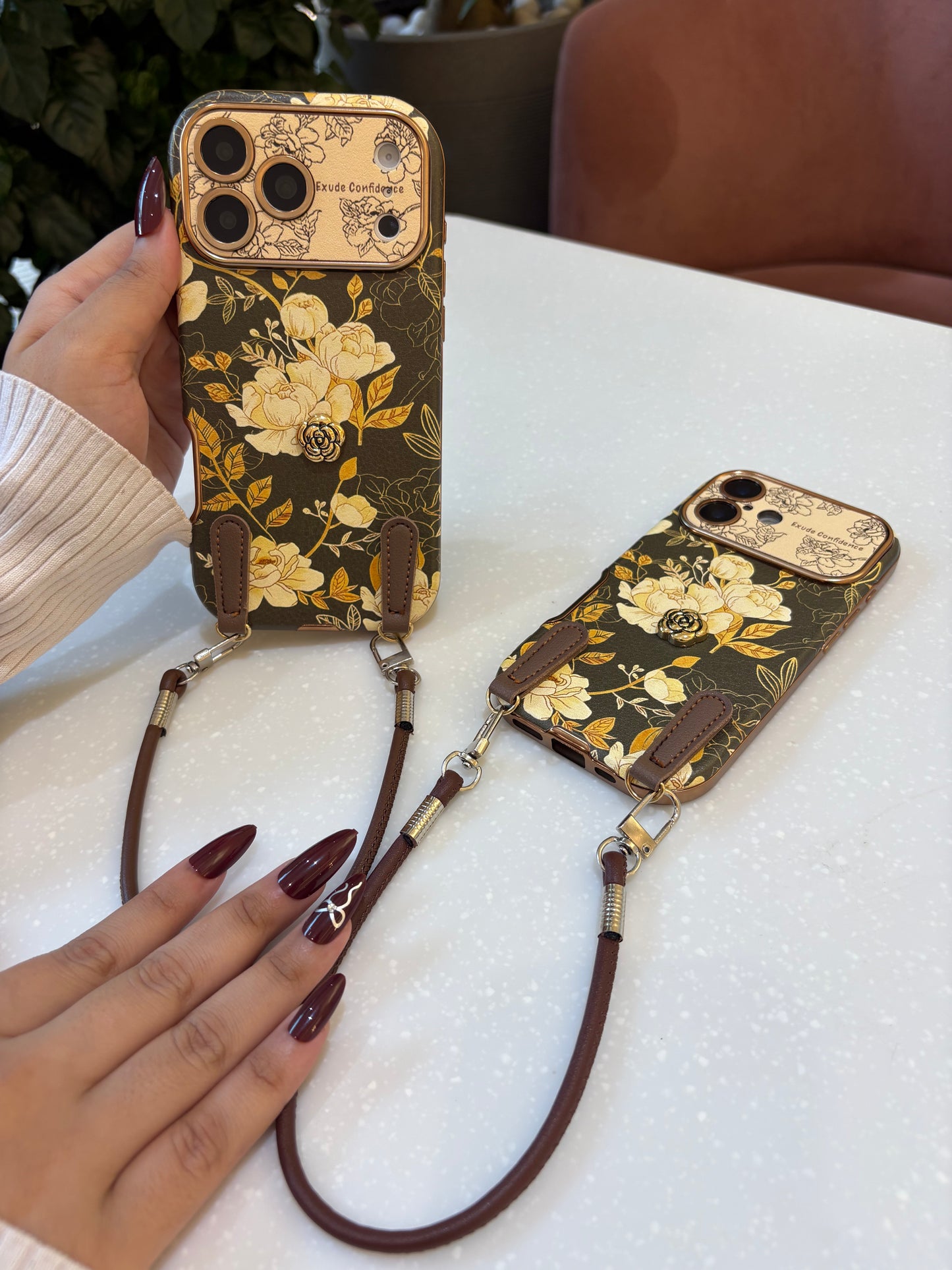 Vintage Camellia Crossbody Case