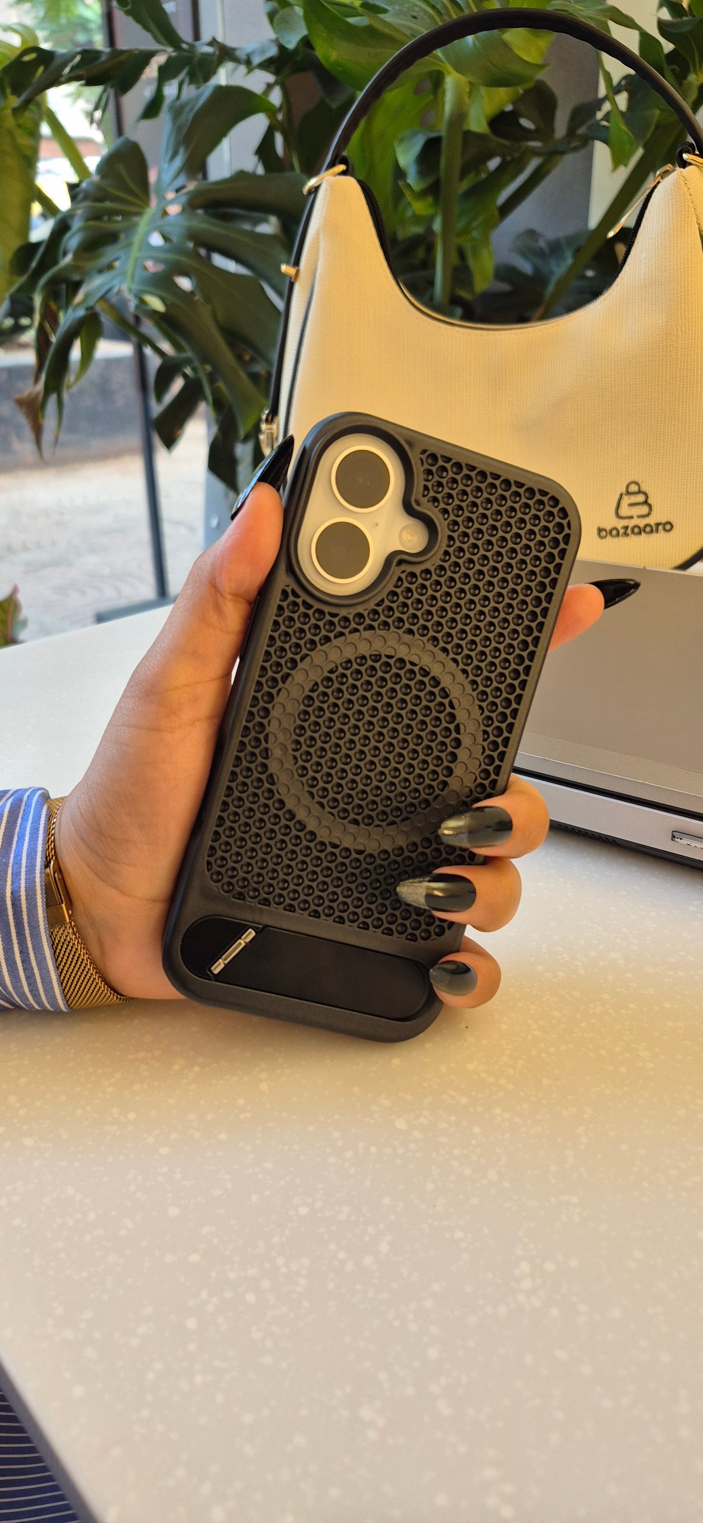 Heat Dissipation AirFusion iPhone Case
