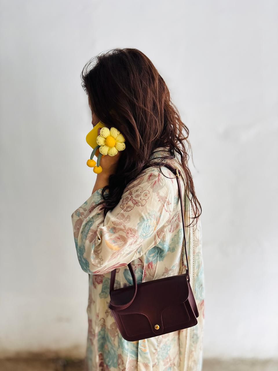 Sunflower Wrist‑Strap Phone Case for iPhone